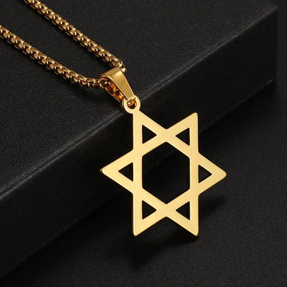 Cool Titanium Steel Dumbbell Pendant Necklace Barbell Fitness Pendant Men and Women Leisure Sports Punk Jewelry