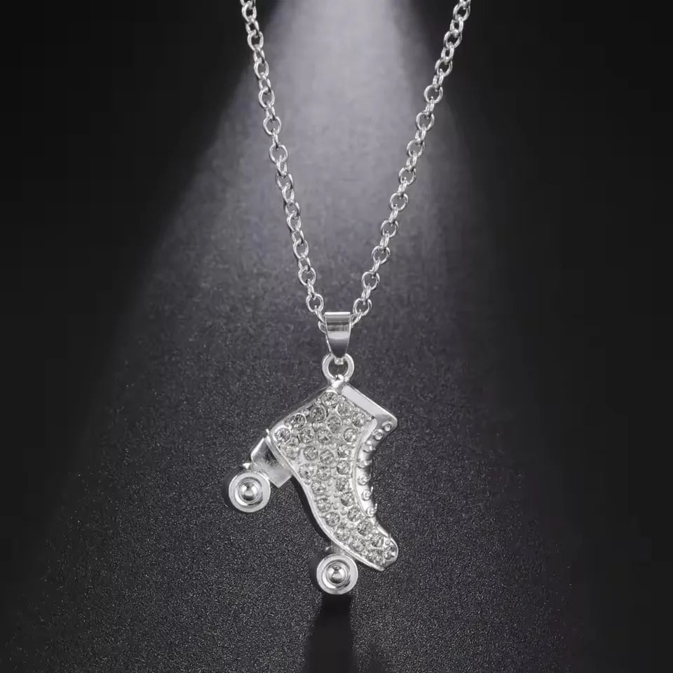 1pc Fashion Silver Color Skate Necklace With Wheels Roller Skate Rhinestone Necklace For Women Men Sports Pendant Neklace Gifts
